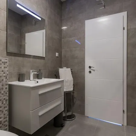 アパート Siblings